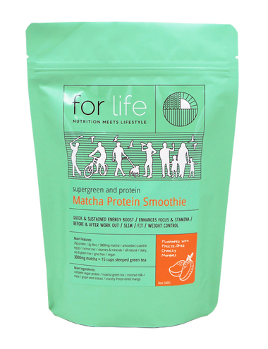 Supergreen Matcha Protein Smoothie with Freeze Dried Mango